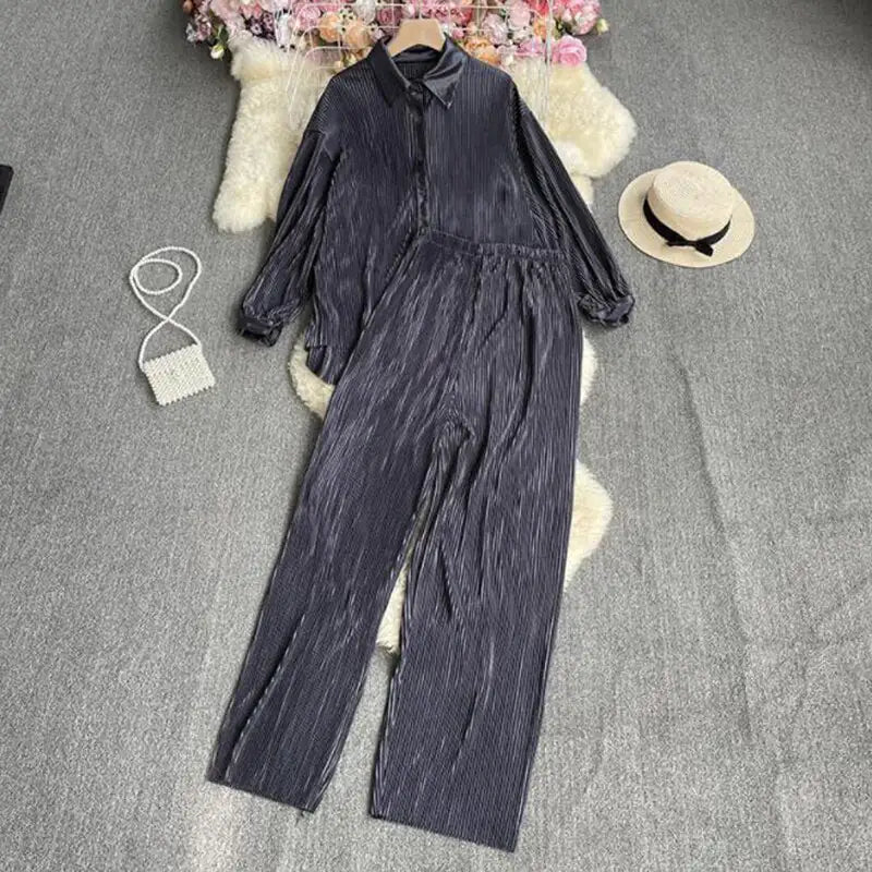 Versatile Pleated Set