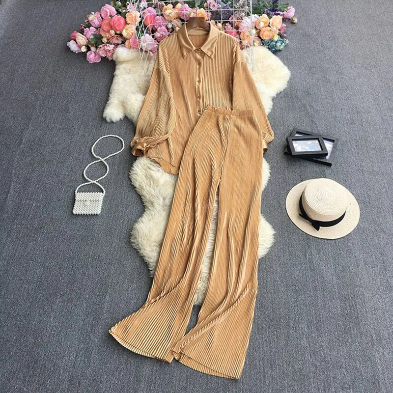 Versatile Pleated Set