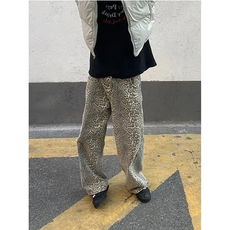Trendy Brown Jeans