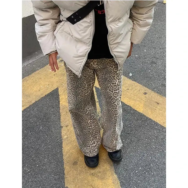Trendy Brown Jeans