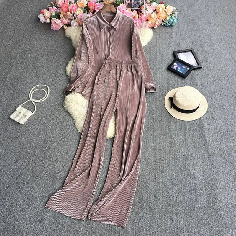 Versatile Pleated Set