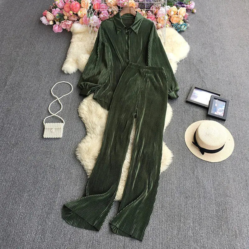 Versatile Pleated Set
