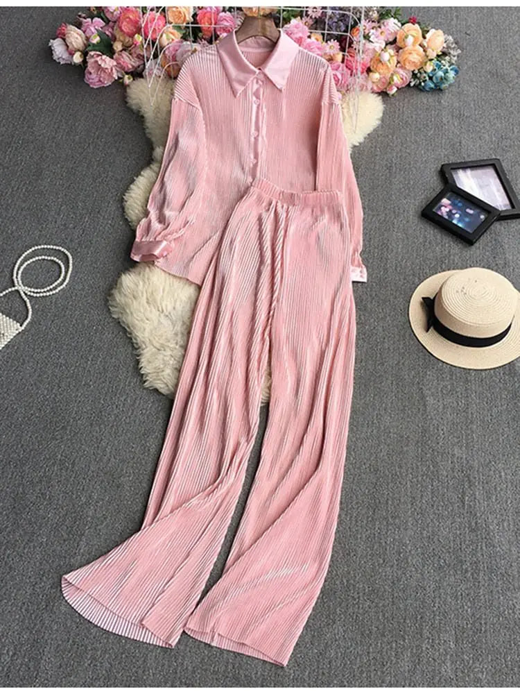 Versatile Pleated Set
