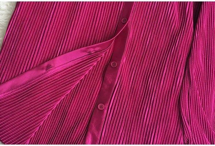 Versatile Pleated Set